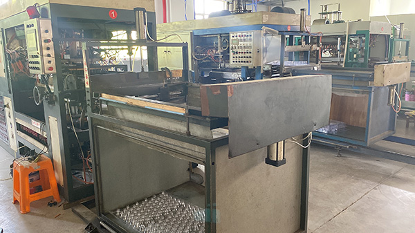 吸塑常用的四道工序 吸塑常用的四道工序