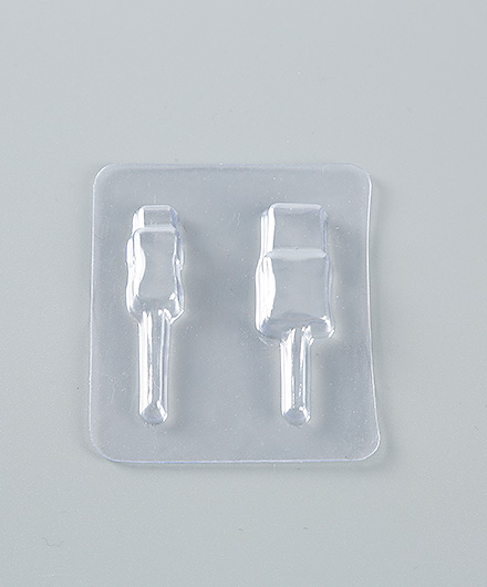 PVC手機(jī)數(shù)據(jù)線吸塑內(nèi)托